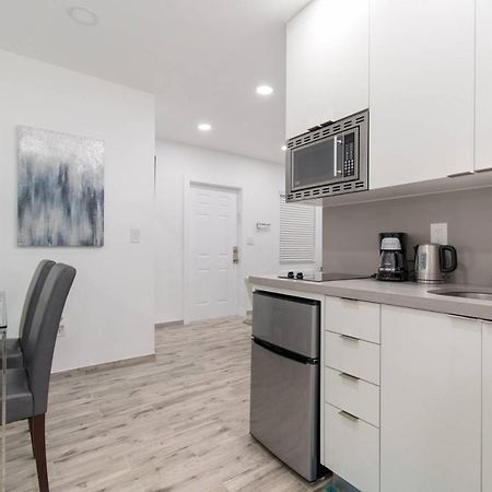 Newly Renovated 1 Bedroom Apt Designer Unit # 3 Дейния Бийч Екстериор снимка